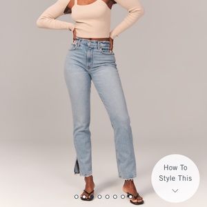 A&F Curve Love 90s Ultra High Rise Straight Jeans
